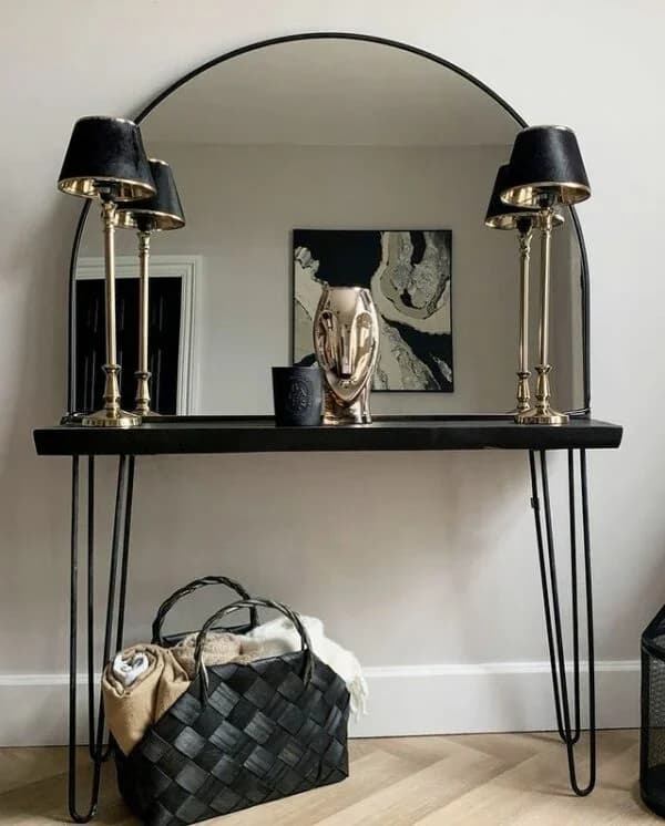Stripy console + miroir